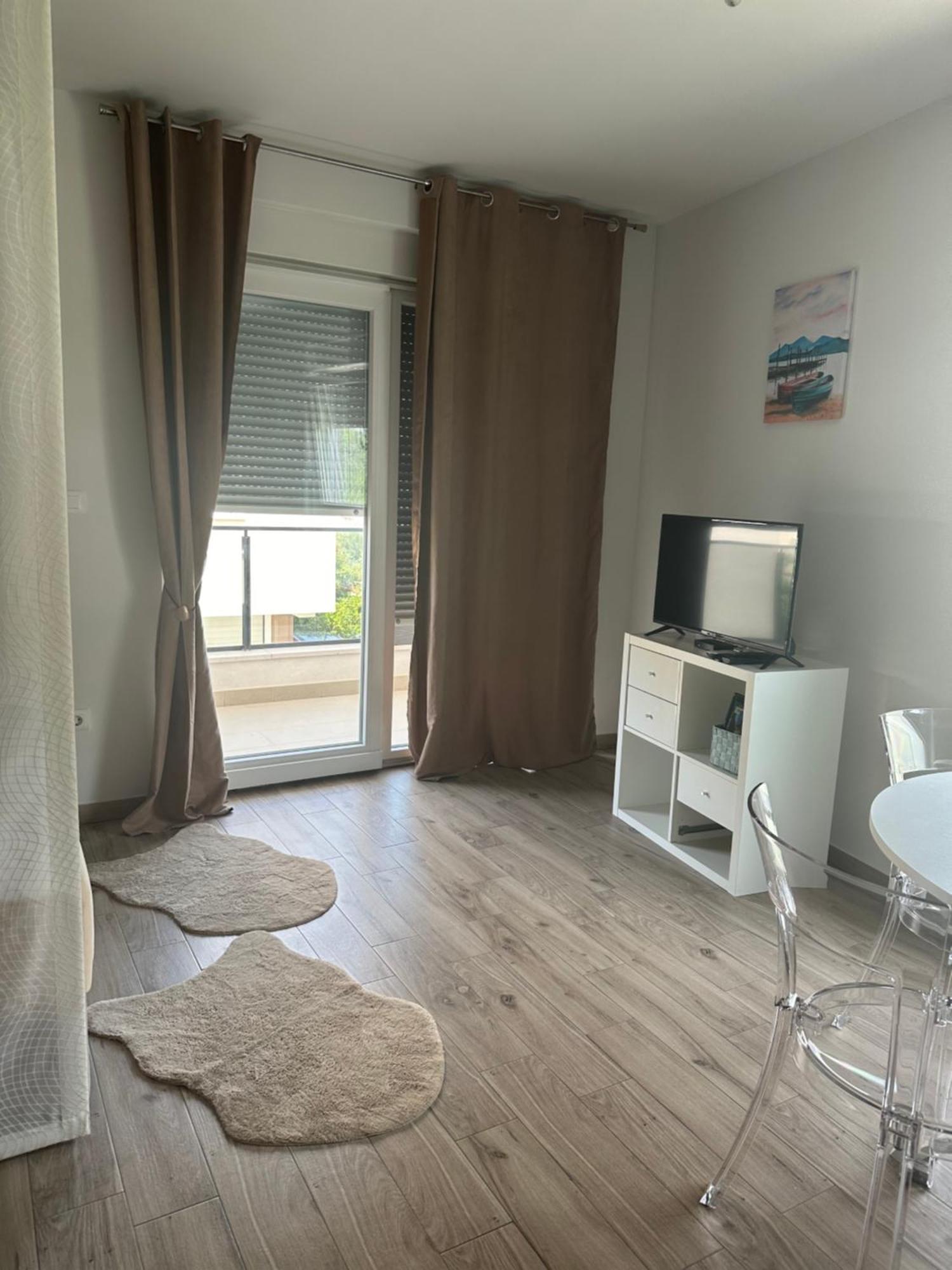 Ruby'S Home Podstrana Bagian luar foto